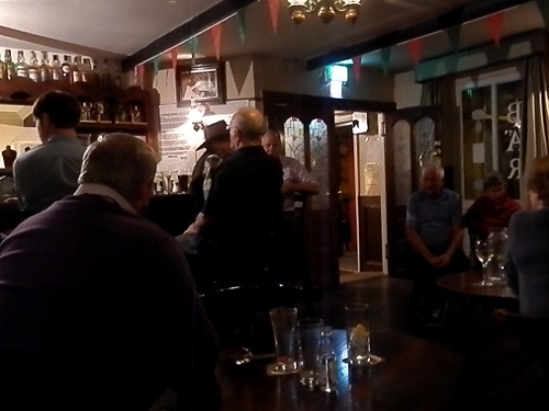 cliquer pour télécharger cliquer pour télécharger