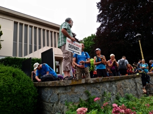 9h41, merci Claude !